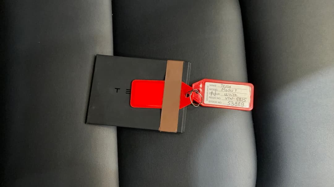 2023 Tesla Model Y Rear-wheel Drive, Automatic, 29867 km, Key Close-up