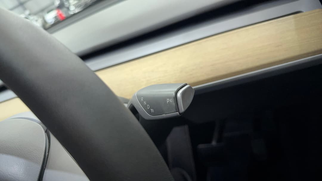 2023 Tesla Model Y Rear-wheel Drive, Automatic, 29867 km, Handbrake