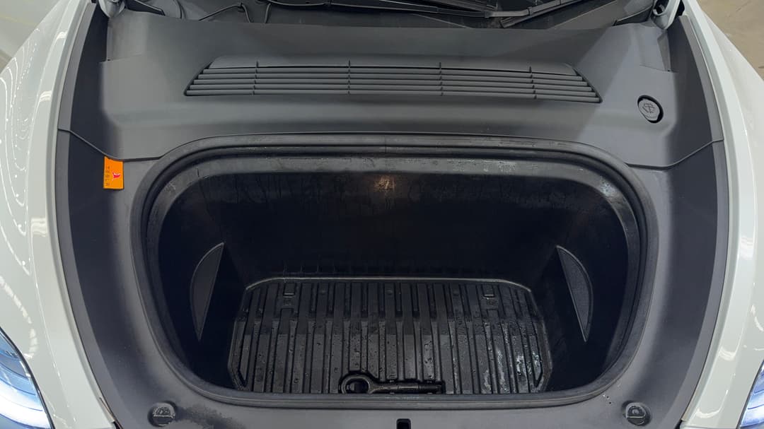 2023 Tesla Model Y Rear-wheel Drive, Automatic, 29867 km, Open Bonnet (Engine)