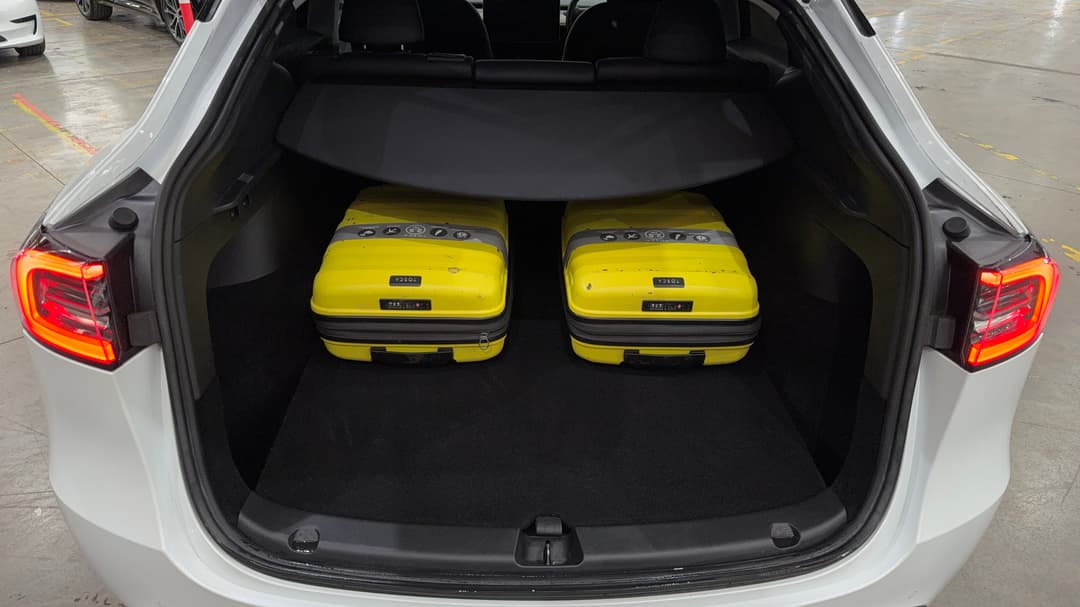 2023 Tesla Model Y Rear-wheel Drive, Automatic, 29867 km, Boot Inside View with Luggage