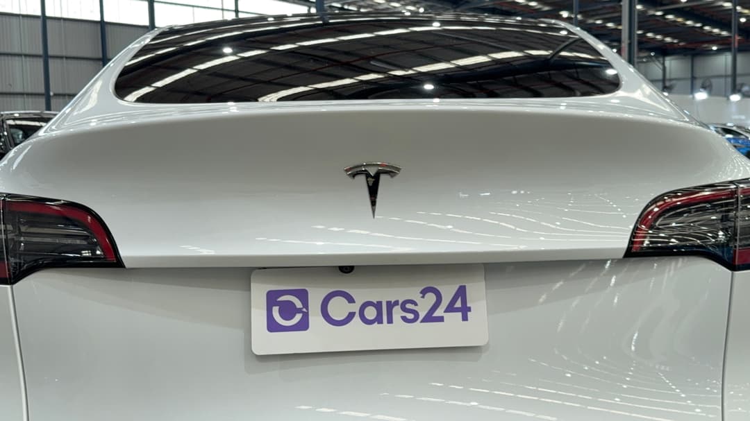 2023 Tesla Model Y Rear-wheel Drive, Automatic, 29867 km, Badge (Boot Right Side)