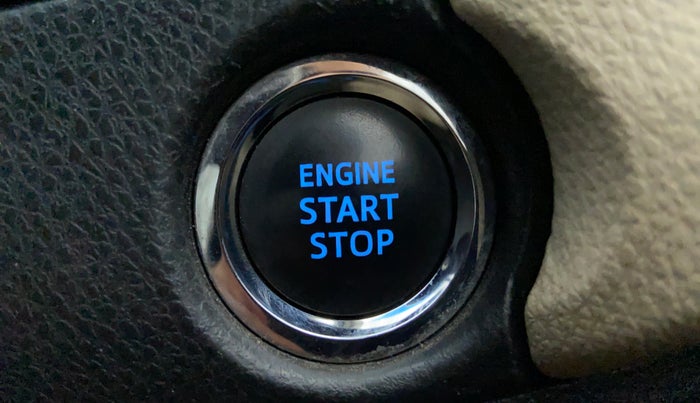2015 Toyota Corolla Altis VL AT, Petrol, Automatic, 51,328 km, Push Start button