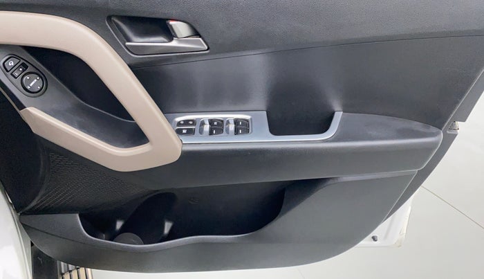 2016 Hyundai Creta 1.6 CRDI SX PLUS AUTO, Diesel, Automatic, 49,071 km, Driver Side Door Panels Control