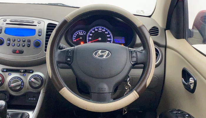 2011 Hyundai i10 SPORTZ 1.2 KAPPA2, Petrol, Manual, 33,758 km, Steering Wheel Close-up