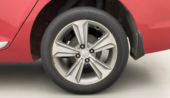 2018 Hyundai Verna 1.6 VTVT SX, Petrol, Manual, 55,600 km, Left Rear Wheel