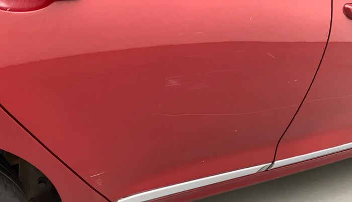 2018 Hyundai Verna 1.6 VTVT SX, Petrol, Manual, 55,600 km, Right rear door - Minor scratches
