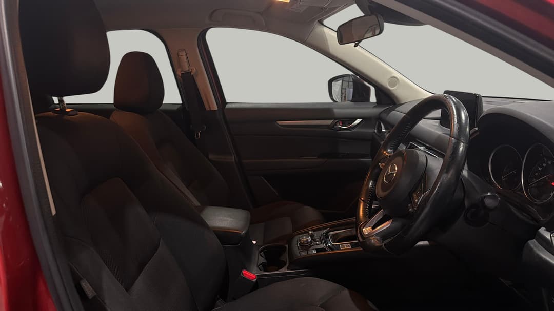 2021 Mazda CX-5 Maxx (FWD), Automatic, 86591 km, Right Side Front Door Cabin View