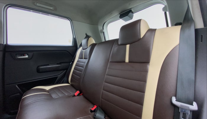 2019 Maruti New Wagon-R VXI 1.2L, Petrol, Manual, 33,407 km, Right Side Rear Door Cabin