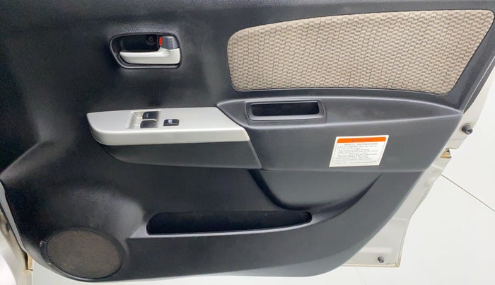 2014 Maruti Wagon R 1.0 LXI CNG, CNG, Manual, 67,675 km, Driver Side Door Panels Control