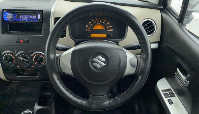 2014 Maruti Wagon R 1.0 LXI CNG, CNG, Manual, 67,675 km, Steering Wheel Close Up