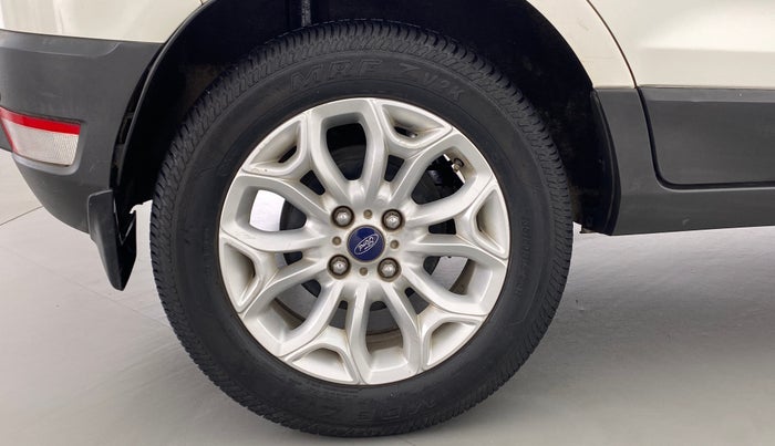 2014 Ford Ecosport 1.5 TITANIUM TI VCT AT, Petrol, Automatic, 37,849 km, Right Rear Wheel