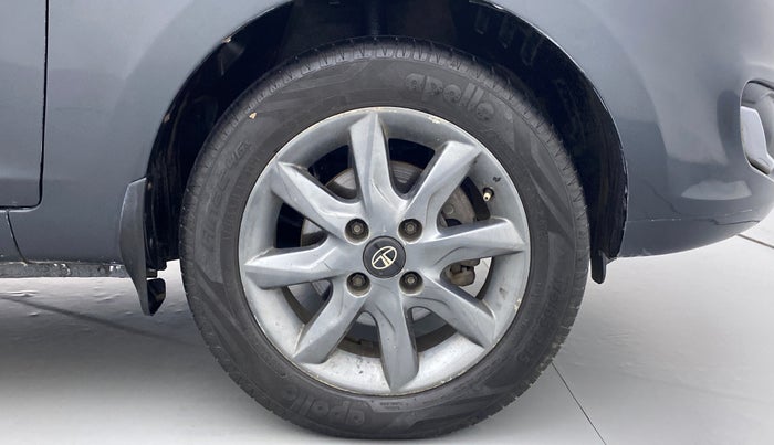 2016 Tata Bolt XT REVOTRON, CNG, Manual, Right Front Wheel
