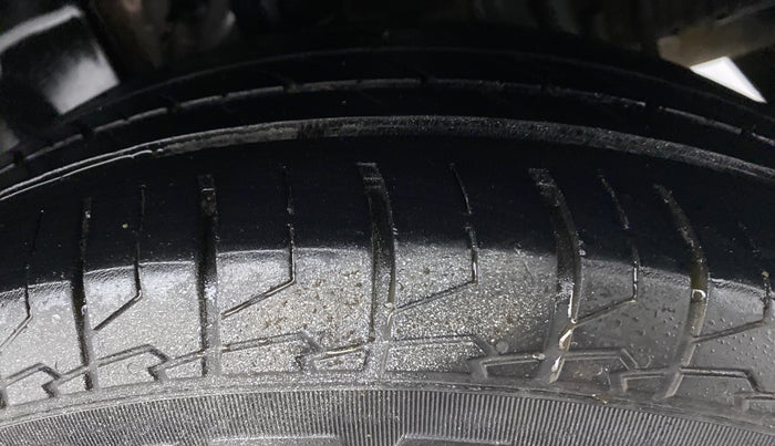 2016 Tata Bolt XT REVOTRON, CNG, Manual, Left Rear Tyre Tread