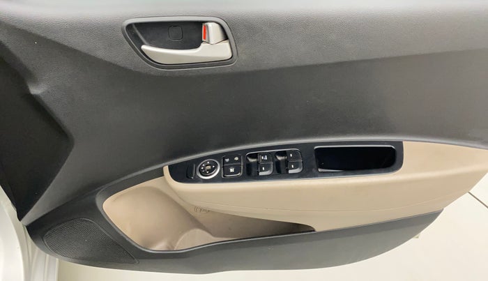 2014 Hyundai Xcent S 1.2, Petrol, Manual, 96,310 km, Driver Side Door Panels Control