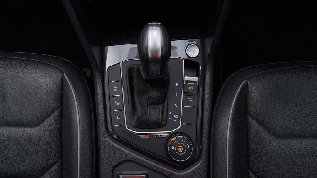 2019 Volkswagen Tiguan 162 Tsi Highline, Automatic, 64356 km, Gear Lever 