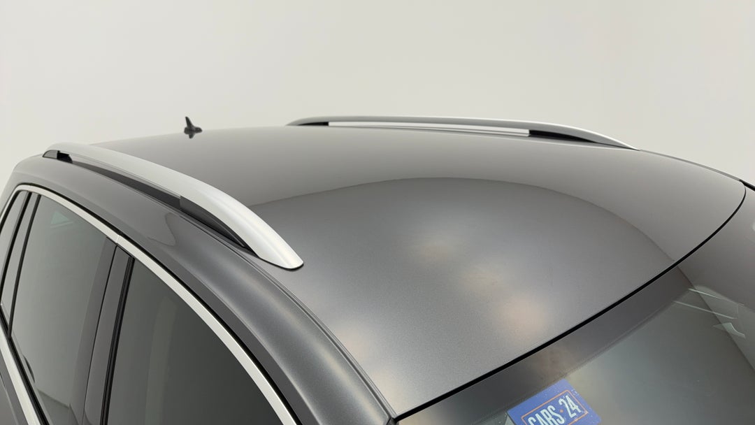 2019 Volkswagen Tiguan 162 Tsi Highline, Automatic, 64356 km, Roof/Sunroof View