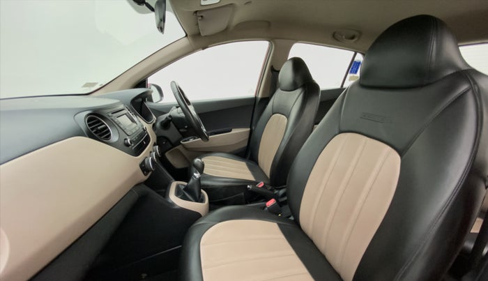 2016 Hyundai Grand i10 ASTA 1.2 (O) VTVT, Petrol, Manual, 32,892 km, Right Side Front Door Cabin