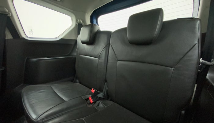 2019 Maruti XL6 ALPHA AT, CNG, Automatic, 96,827 km, Third Seat Row ( optional )