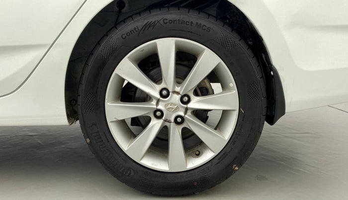 2013 Hyundai Verna FLUIDIC 1.6 SX CRDI, Diesel, Manual, 58,595 km, Left Rear Wheel