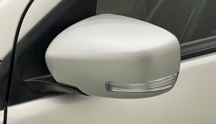 2017 Maruti Celerio ZXI, Petrol, Manual, 72,256 km, Left rear-view mirror - Indicator light not working
