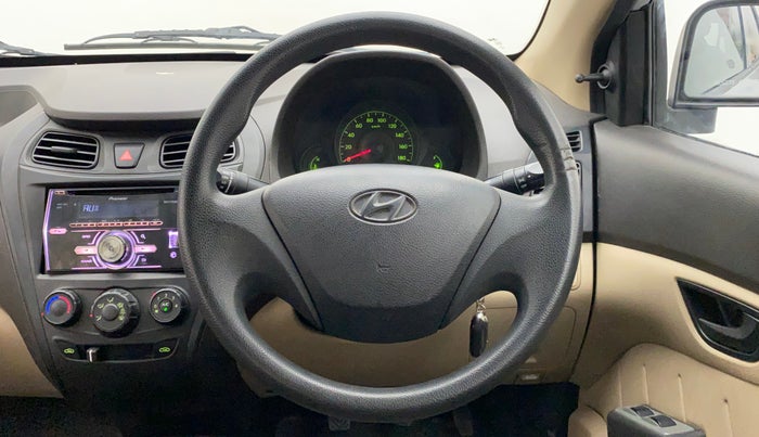 2012 Hyundai Eon D-LITE+, Petrol, Manual, 35,119 km, Steering Wheel Close Up