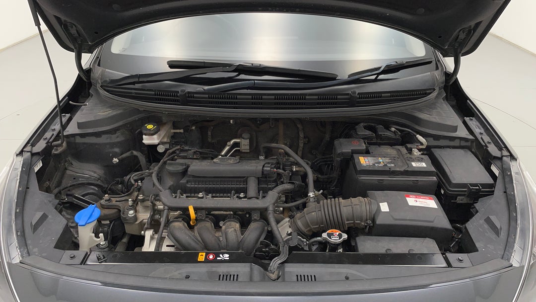 Open Bonnet (Engine)