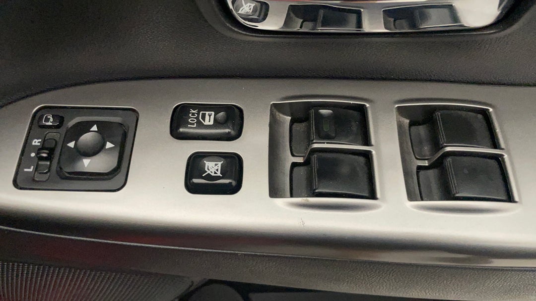 Drivers Side Door Panel Controls