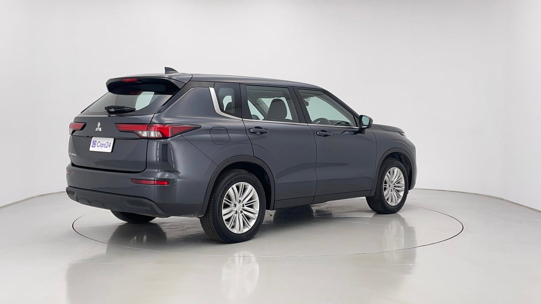 2024 Mitsubishi Outlander Es 5 Seat (2WD), Automatic, 53978 km, Right Back Diagonal (45- Degree) View