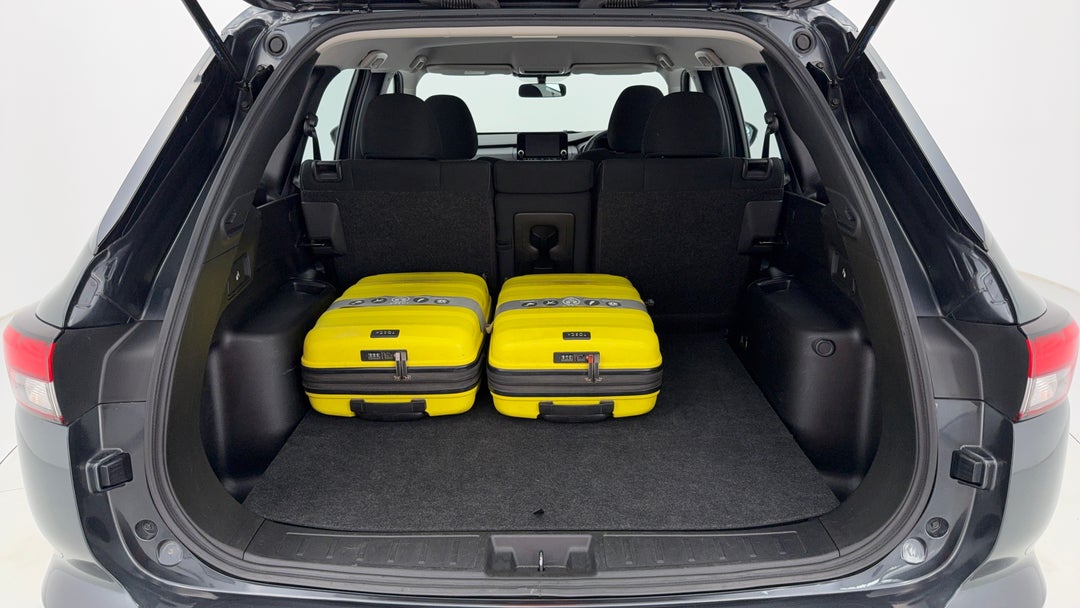 2024 Mitsubishi Outlander Es 5 Seat (2WD), Automatic, 53978 km, Boot Inside View with Luggage