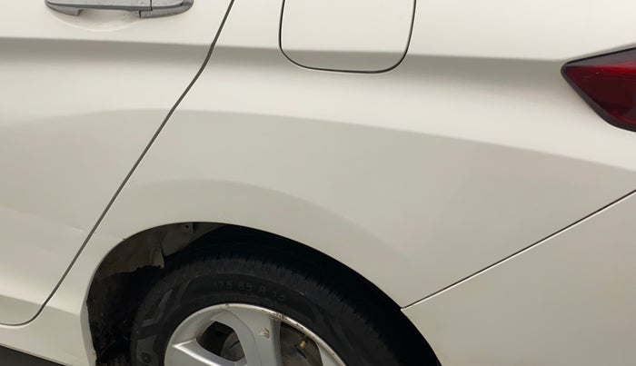2016 Honda City 1.5L I-VTEC VX, CNG, Manual, 94,658 km, Left quarter panel - Slightly dented