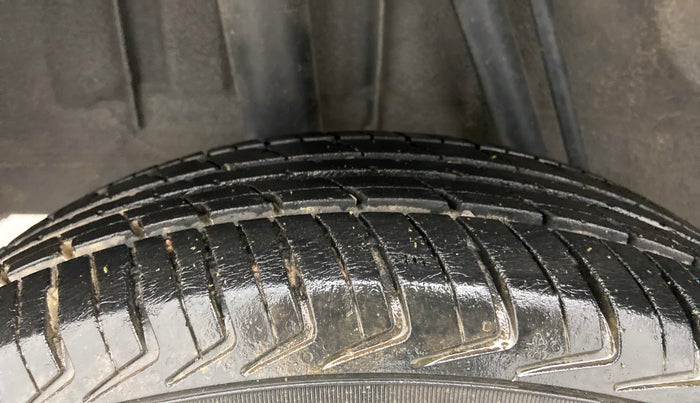 2019 Renault Kwid CLIMBER 1.0, Petrol, Manual, 43,183 km, Right Rear Tyre Tread