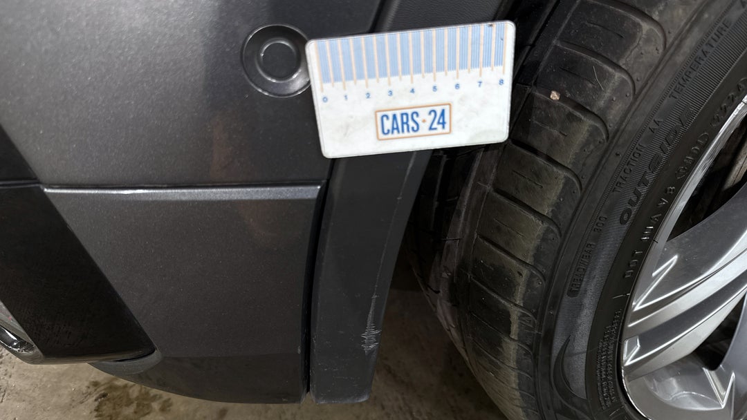 2019 Volkswagen Tiguan 132 Tsi R-line Edition, Automatic, 63435 km, Mud guard Front LHS Scratch