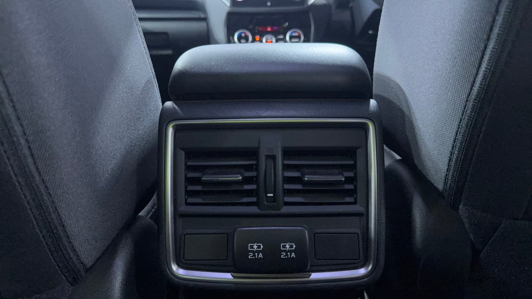 2024 Subaru Forester 2.5i (awd), Automatic, 50787 km, Rear A/C Vent