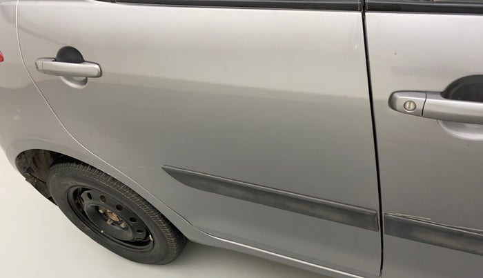 2017 Maruti Swift VXI, Petrol, Manual, 77,191 km, Right rear door - Paint has faded