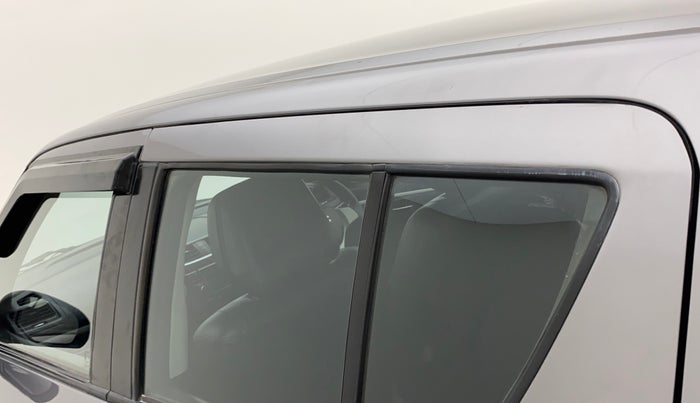 2017 Maruti Swift VXI, Petrol, Manual, 77,191 km, Rear left door - Door visor damaged