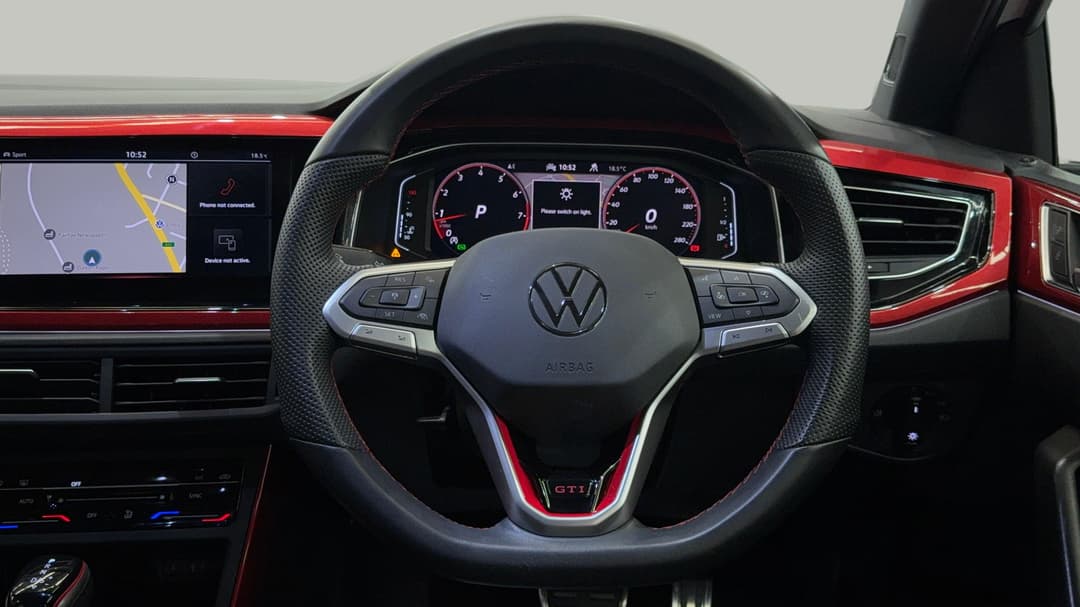 2024 Volkswagen Polo Gti, Automatic, 33525 km, Steering Wheel Close-up