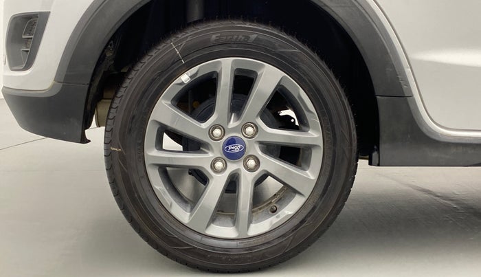 2019 Ford FREESTYLE TITANIUM 1.2 TI-VCT MT, Petrol, Manual, 29,566 km, Right Rear Wheel