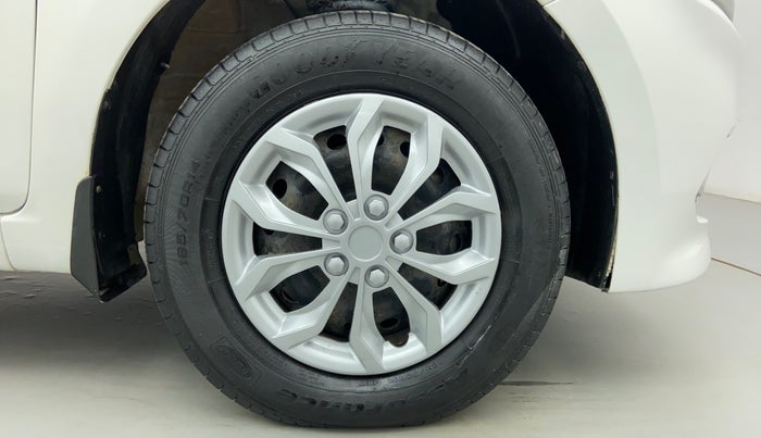 2016 Hyundai Elite i20 Sportz 1.2 VTVT MT, Petrol, Manual, 24,365 km, Right Front Tyre