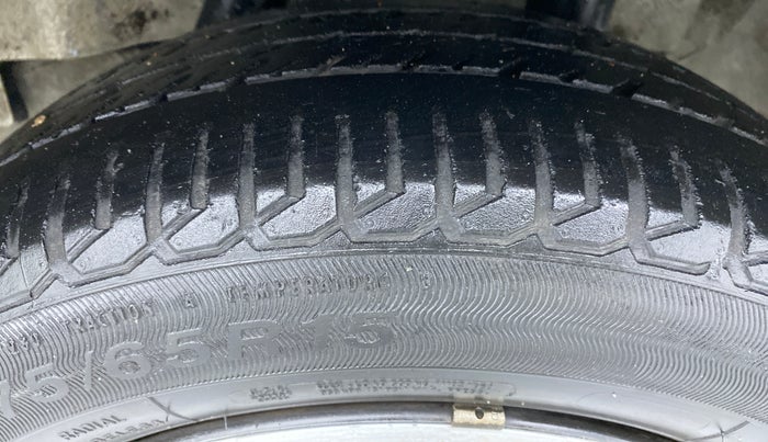 2014 Honda City S MT PETROL, Petrol, Manual, 60,816 km, Left Rear Tyre Tread
