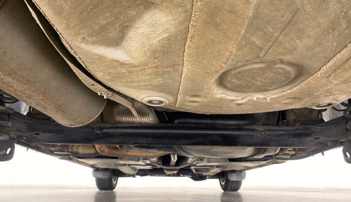 2016 Volkswagen Vento HIGHLINE PETROL, Petrol, Manual, 89,507 km, Rear Underbody