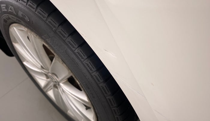 2016 Volkswagen Vento HIGHLINE PETROL, Petrol, Manual, 89,507 km, Right quarter panel - Slightly dented