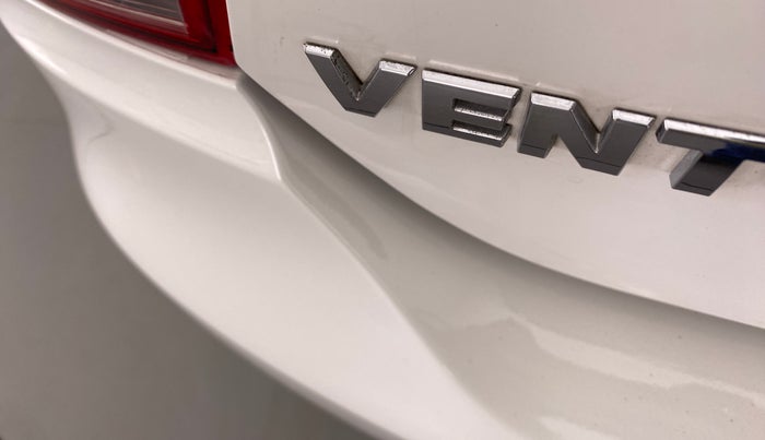 2016 Volkswagen Vento HIGHLINE PETROL, Petrol, Manual, 89,507 km, Dicky (Boot door) - Slightly dented