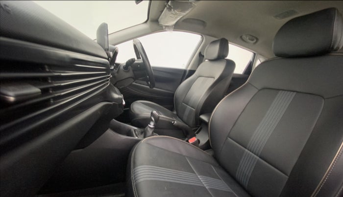 2020 Hyundai NEW I20 SPORTZ 1.0T GDI IMT, Petrol, Manual, 26,863 km, Right Side Front Door Cabin