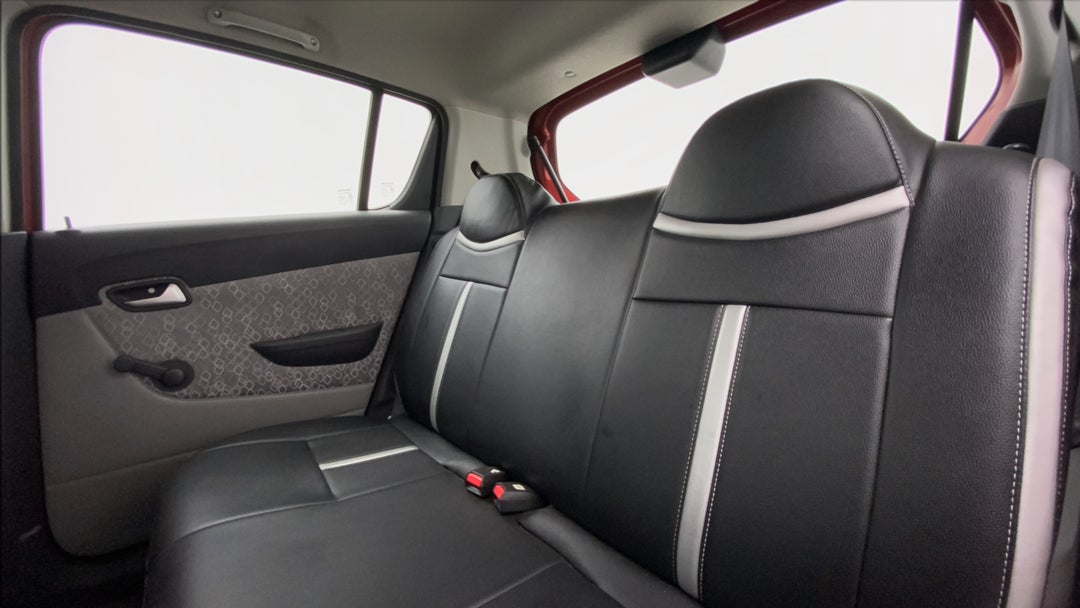 Right Side Rear Door Cabin