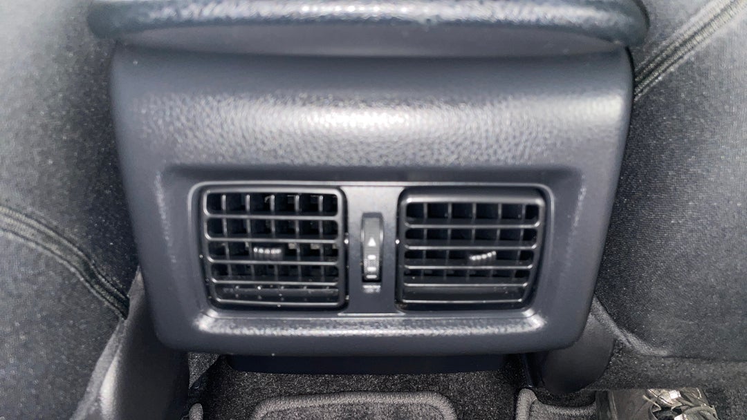 Rear A/C Vent