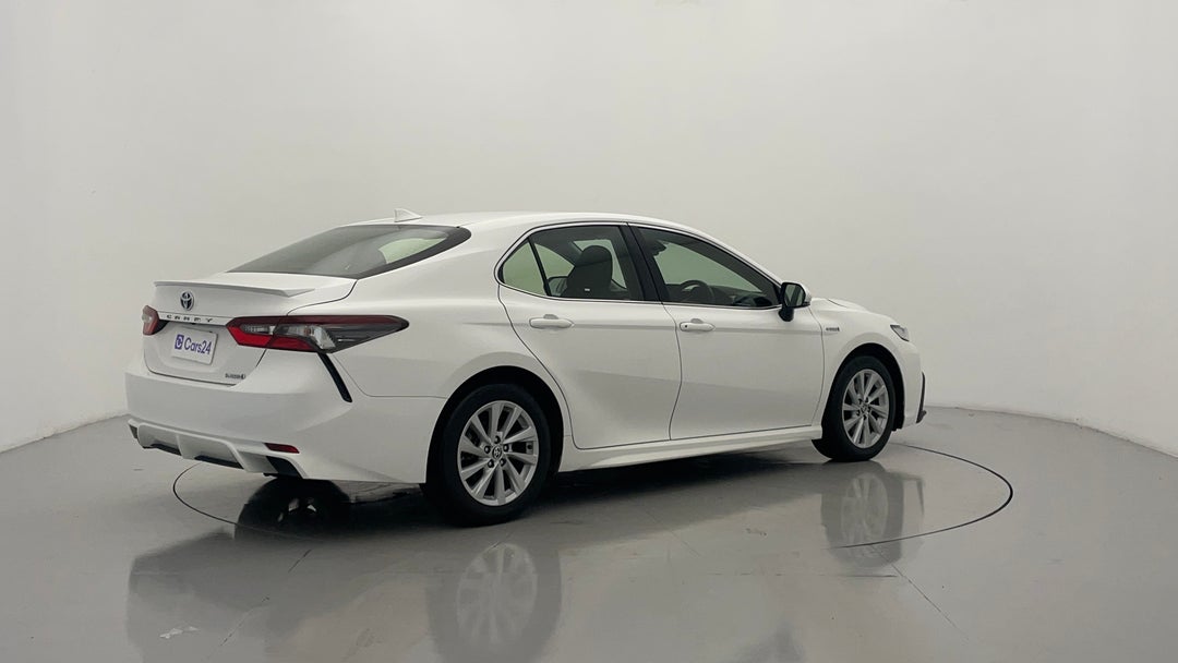 Right Back Diagonal (45- Degree) View