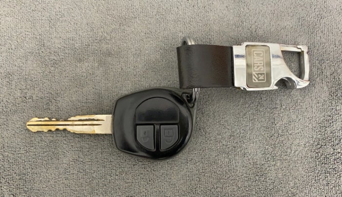 2015 Maruti Wagon R 1.0 VXI, Petrol, Manual, 65,977 km, Lock system - Dork lock functional only from remote key