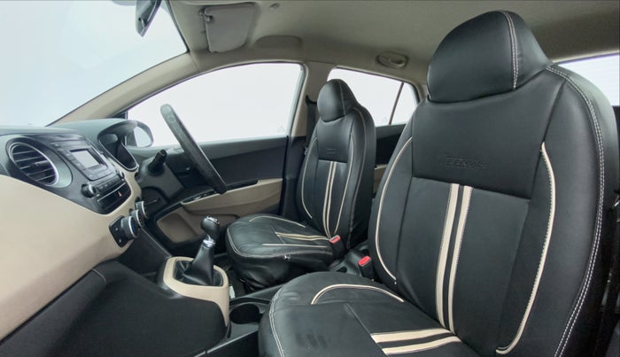 2016 Hyundai Grand i10 SPORTZ 1.2 KAPPA VTVT, Petrol, Manual, 47,322 km, Right Side Front Door Cabin