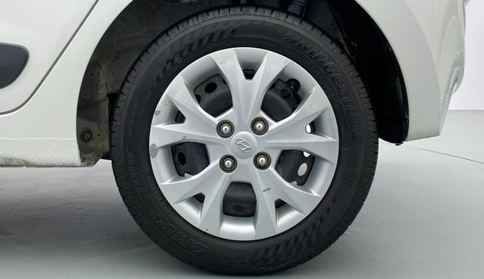 2016 Hyundai Grand i10 SPORTZ 1.2 KAPPA VTVT, Petrol, Manual, 47,322 km, Left Rear Wheel