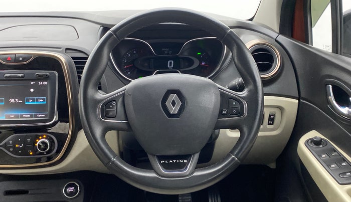 2018 Renault Captur 1.5 PLATINE DIESEL, Diesel, Manual, 56,761 km, Steering Wheel Close Up